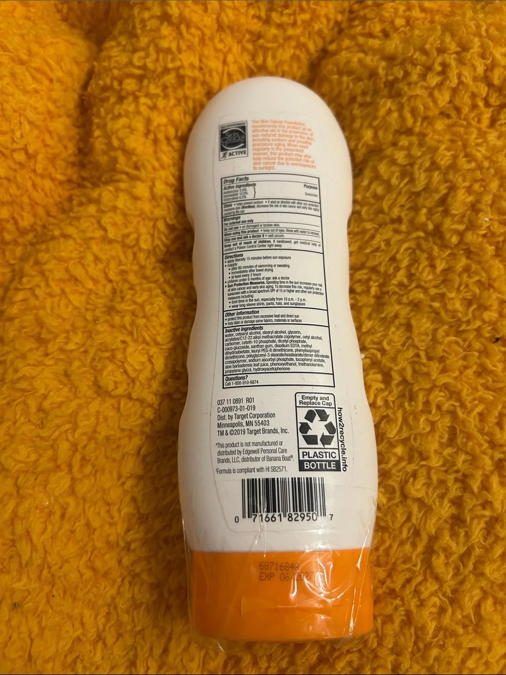 Target Sport Sunscreen Lotion SPF 50 - White and Orange